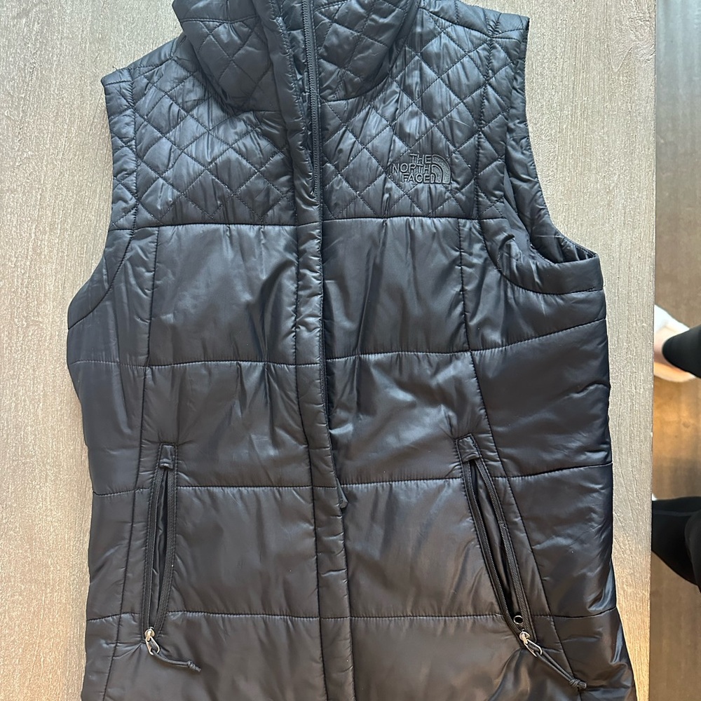 The North Face Women's Black Quilted Vest